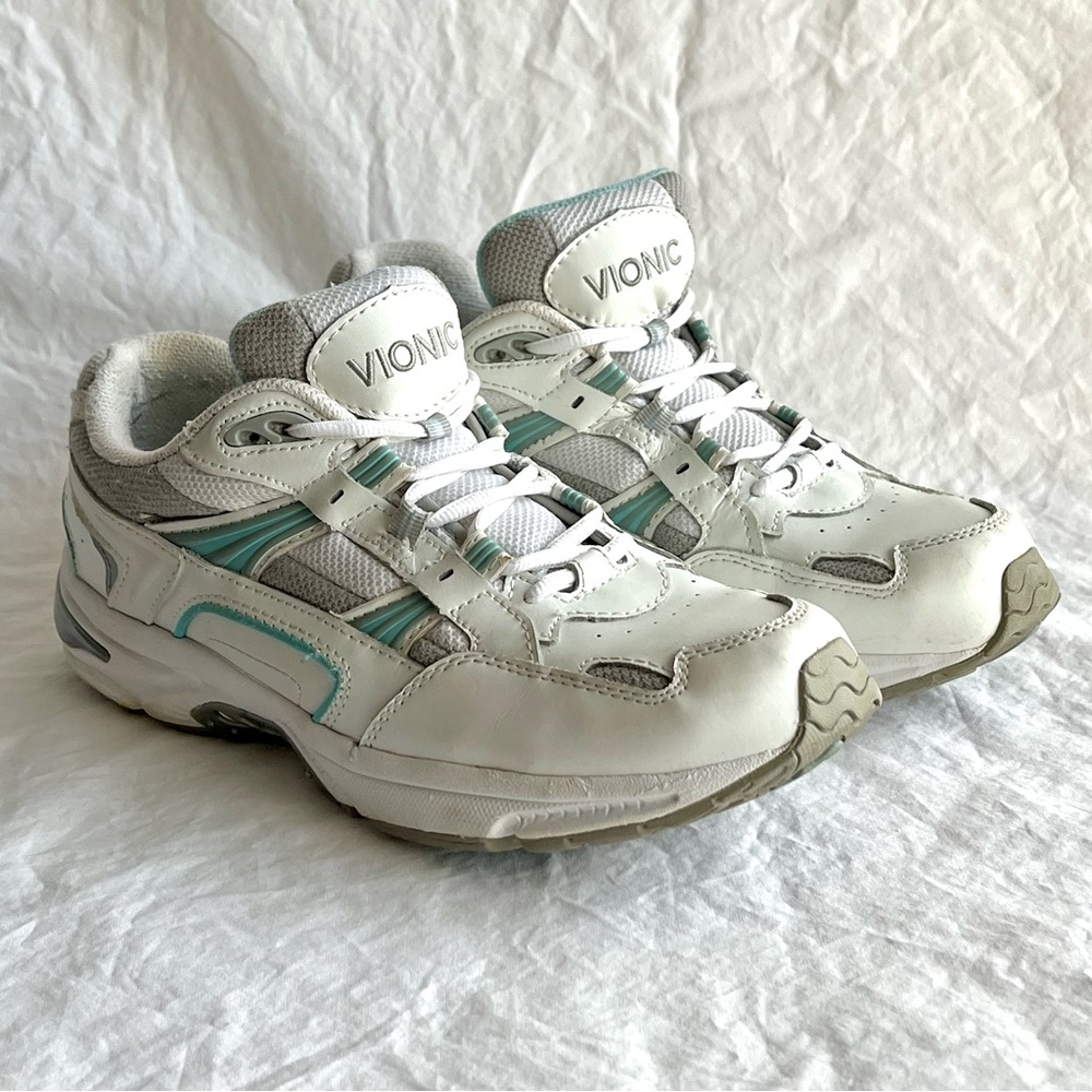 Vionic / 23Walk Classic Sneaker / White & Blue / US 9M